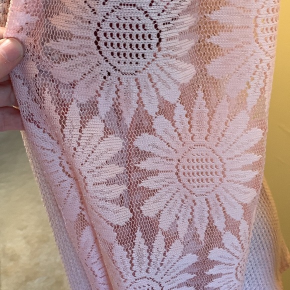 NWOT Waffle Body Sweater with sheer flower print sleeves - Picture 8 of 8